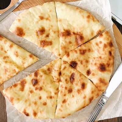 Хачапури по-имеретински в Хачапури & Кофе по цене 380 ₽