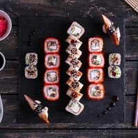 Сет Москва в Fast Япония Premium Sushi