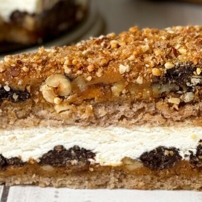 Торт банановый с карамелью в Кофейня Мокко по цене 430 ₽