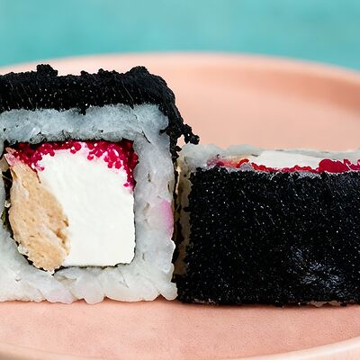 Ролл Красно-черный в Sushi Street по цене 439 ₽