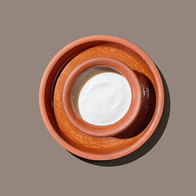 Сметана 50г в Хачапури и вино по цене 55 ₽