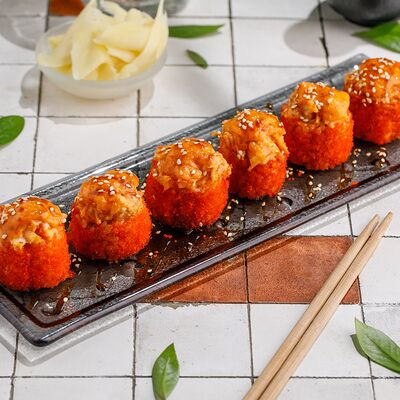 Запеченный ролл с крабом, гребешком и лососем в ЛарисуВаннуХочу по цене 890