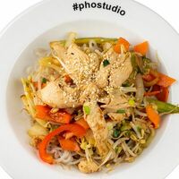 Миен сао га в Pho Studio