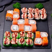 Сет Домино в ROLLS KING SUSHI KINGDOM