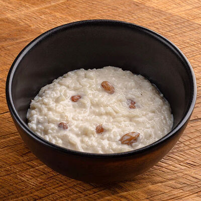 Рисовая каша с изюмом на молоке в Горыныч по цене 480 ₽