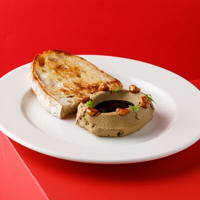 Паштет из куриной печени с черничным конфитюром в Hitch по цене 720 ₽