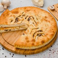 Пирог с курицей, грибами и сыром в Кинолента