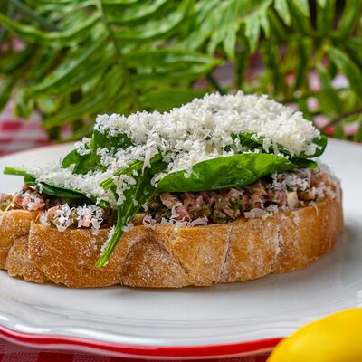 Тартар из колбасы фуэт в Итальянцы по цене 520 ₽