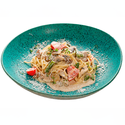 Паста с курицей и грибами в Омлет станция по цене 570 ₽