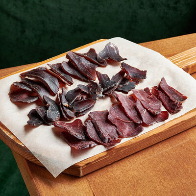 Доска сибирских сыровяленых специалитетов в Булгаков по цене 930 ₽