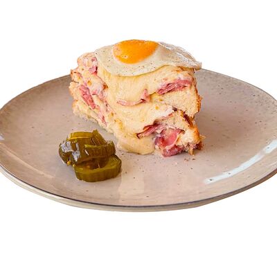 Крок мадам в Garage по цене 760 ₽