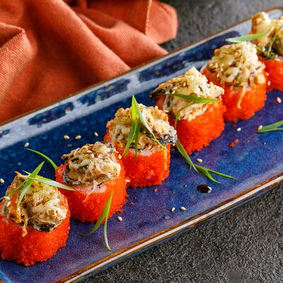 Обожженный ролл с мидиями в ЛарисуВаннуХочу по цене 490