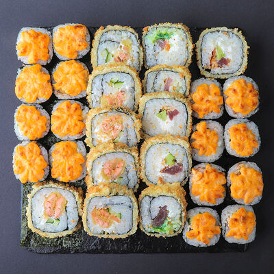 Сет Горячий 28 шт в Sushi & Pizza Pirogovo по цене 1680 ₽