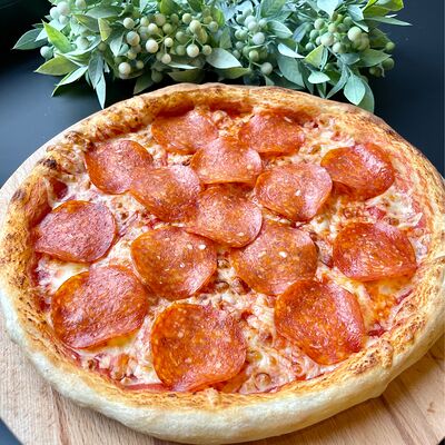 Пицца Пепперони в Caramel по цене 735 ₽