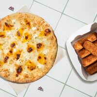 Сырный час в Epic Pizza