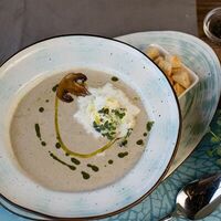 Крем-суп грибной с трюфельным маслом в Терраса