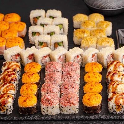 Сет Большая Семёрка в Magia Sushi по цене 2700 ₽