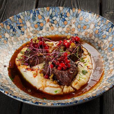 Томленые щечкив Паб Мира по цене 960 ₽