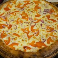 Пицца Карбонара под сыром в Pizza & Pasta