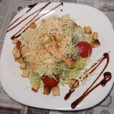 Цезарь с семгой в Левон по цене 780 ₽