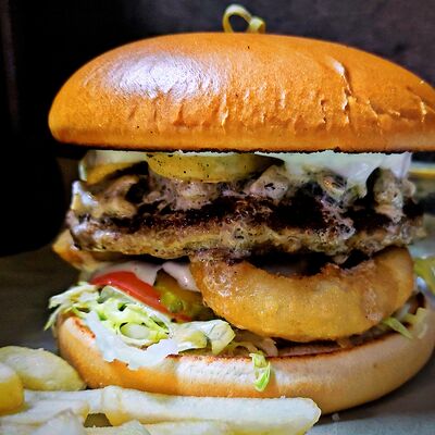 Боярский в Барин бургер по цене 760 ₽