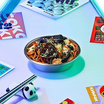 Салат в восточном стиле в Dostaевский по цене 205 ₽