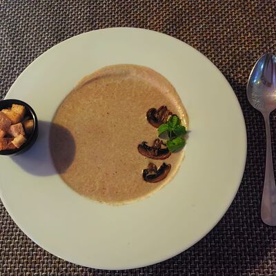 Суп-крем грибной в Xalif Life по цене 576 ₽