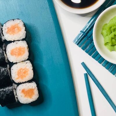 Классический ролл лосось в Barbara Пироги/Пицца/Роллы по цене 290 ₽