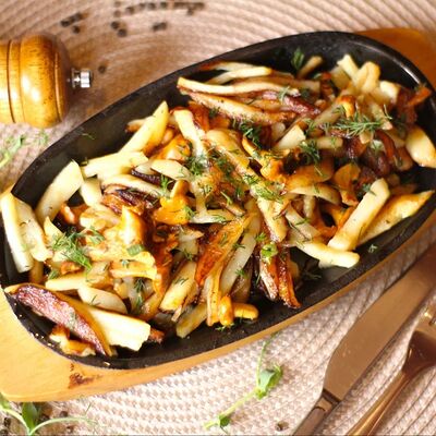 Картошечка с лисичками в Легенда по цене 710 ₽