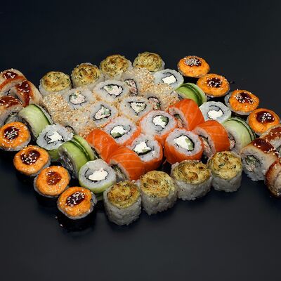 Сет Люкс в Total Sushi по цене 2700 ₽