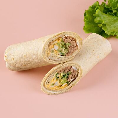 Сэндвич-ролл с тунцом в ЛюдиЛюбят по цене 251 ₽