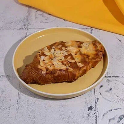 Миндальный круассан в Пекарня Буханка по цене 289 ₽