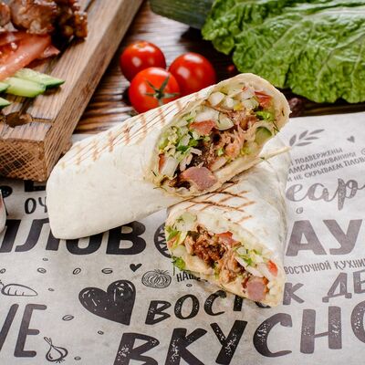 Шаурма с курицей в Плов Хауз по цене 360 ₽