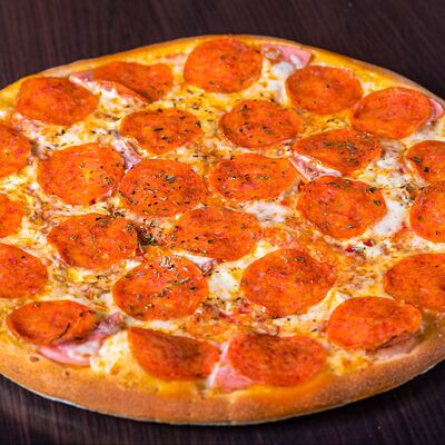 Пицца Пепперонив Мясное шоу по цене 850 ₽