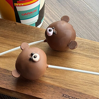 Кейк-попс Мишка в Garage по цене 140 ₽