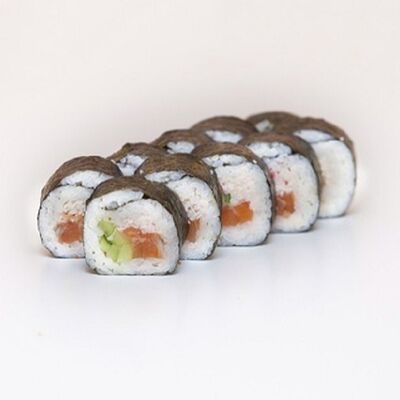 Ролл с крабом и лососем в Суши Max по цене 295