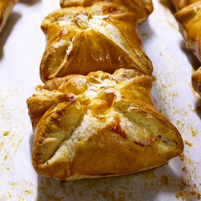 Хачапури с сыром в Дока пицца по цене 85 ₽