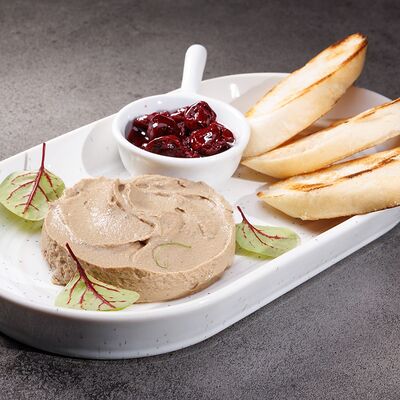 Паштет из куриной печени с вишневым соусомв Mono по цене 500 ₽