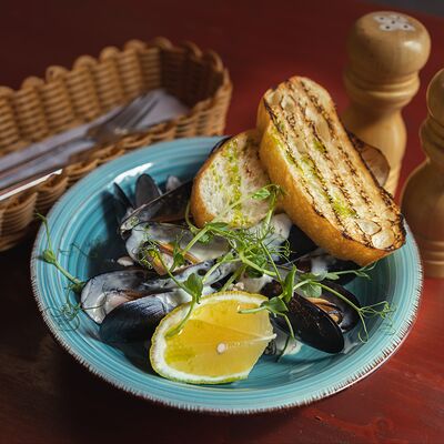 Мидии в соусе дорблю в Жара по цене 830 ₽