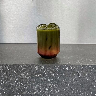 Berry маття в Grey coffee по цене 350 ₽