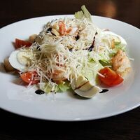 Цезарь с креветкой в PizzaRolla