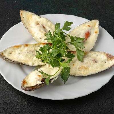 Запечённые мидии в Orisushi по цене 420 ₽