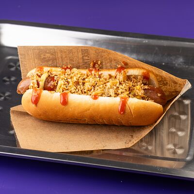 Хот-дог с говяжьей сосискойв Космос бургер по цене 375 ₽