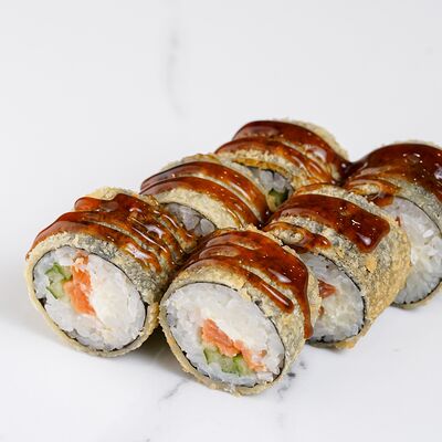 Малый жареный ролл с лососем в Ёбисан по цене 839 ₽