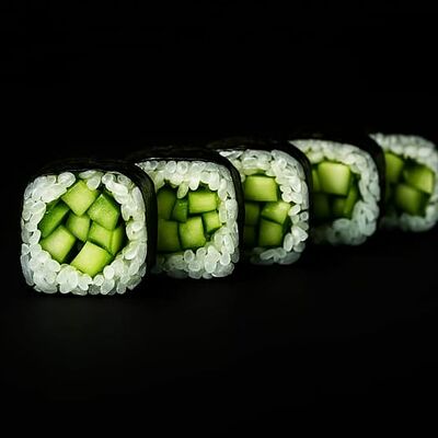 Мак с огурцом в ХрюЧего по цене 249 ₽