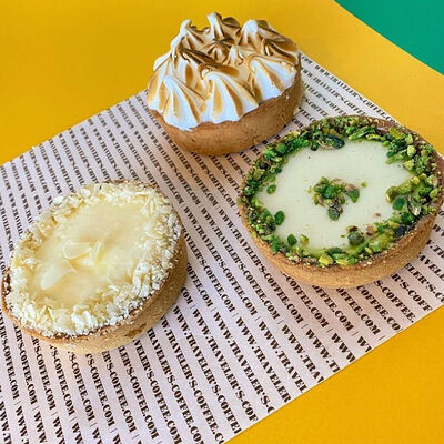 Тарталетка в ассортименте в Тревеллерс кофе по цене 299 ₽