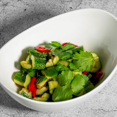 Салат из битых огурцов в Cutlet by El Gauchito по цене 560 ₽