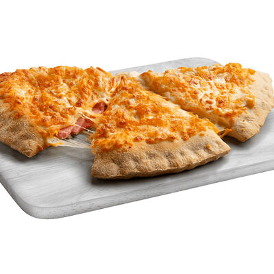 Пицца-пай Ветчина и сыр в Domino Pizza по цене 535 ₽