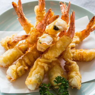 Тигровые креветки в хрустящей темпуре в Суши Boom по цене 574 ₽