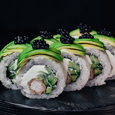 Авокадо-ролл в BBS Kitchen по цене 999 ₽